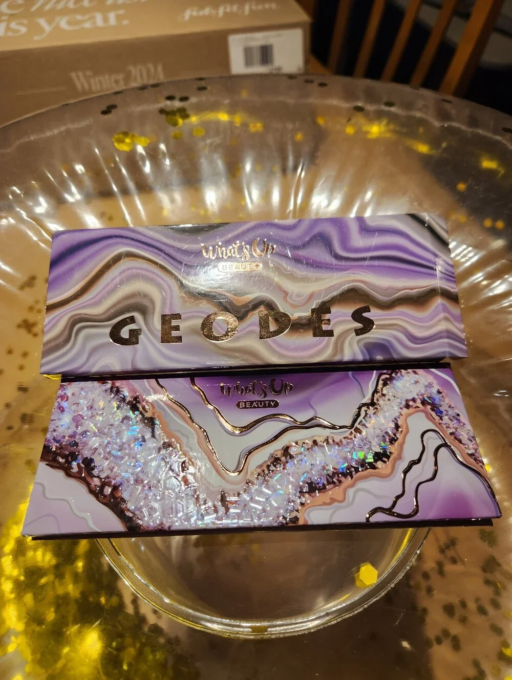 What's Up Beauty Geode Eyeshadow Palette
